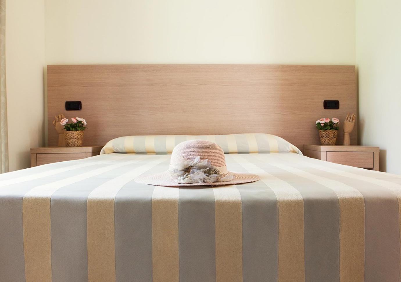 Le Residenze Degli Ulivi Hotel Campofilone Kültér fotó