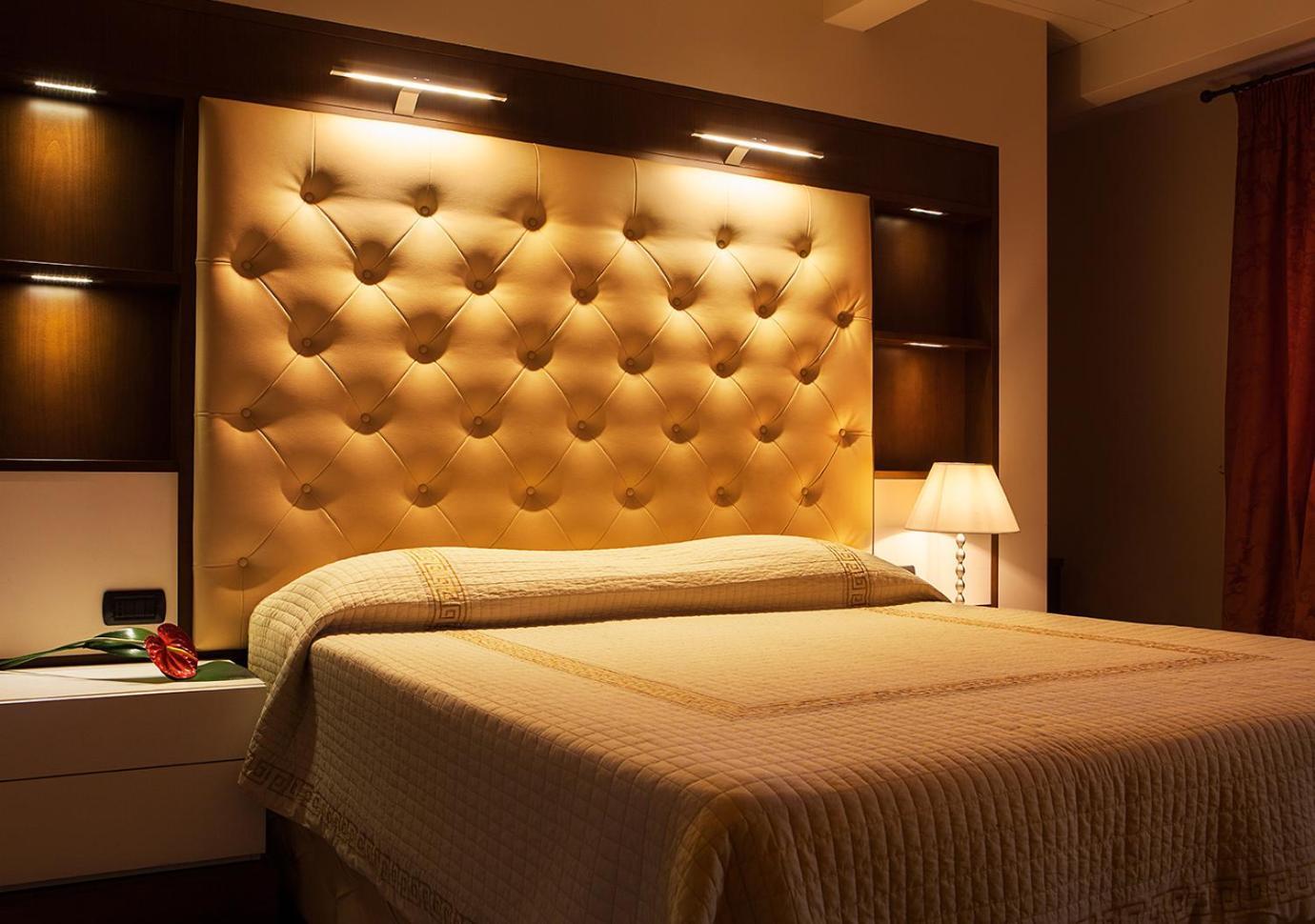 Le Residenze Degli Ulivi Hotel Campofilone Kültér fotó